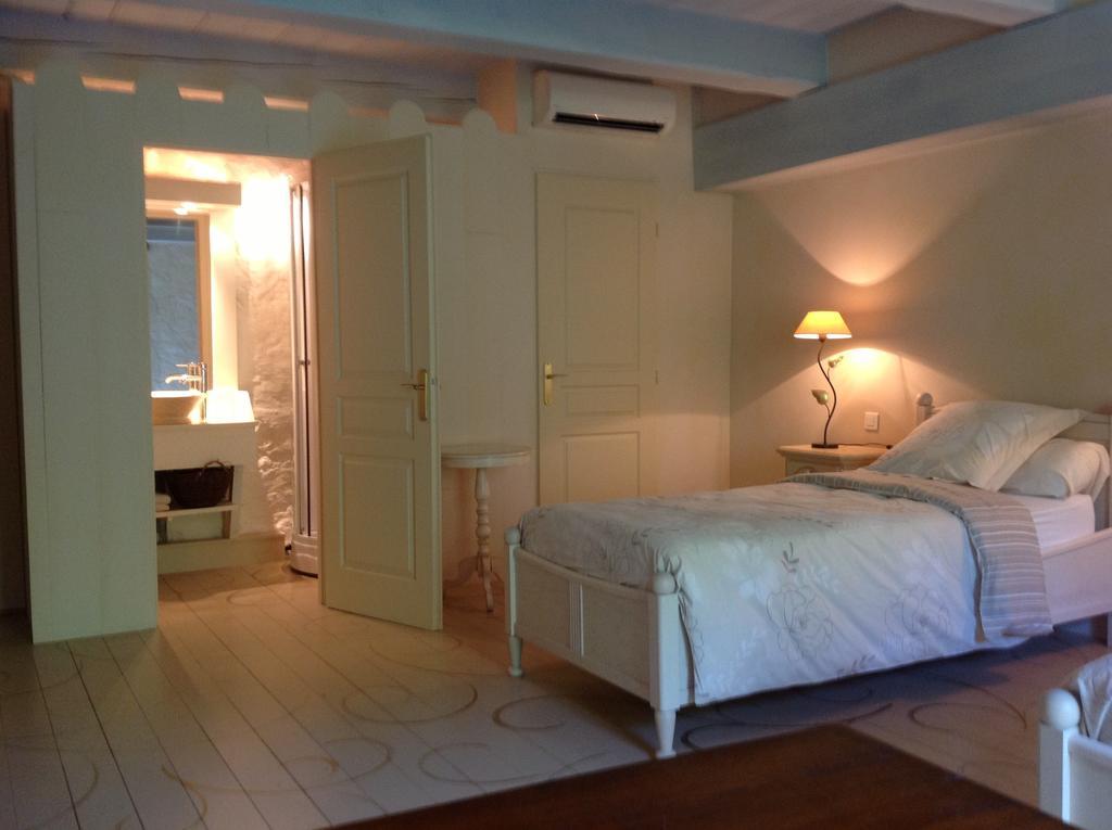 Maison D'Hotes Les Chambres De Mon Moulin Pégomas Pokoj fotografie