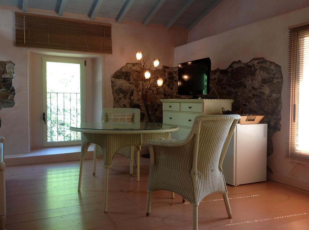 Maison D'Hotes Les Chambres De Mon Moulin Pégomas Pokoj fotografie